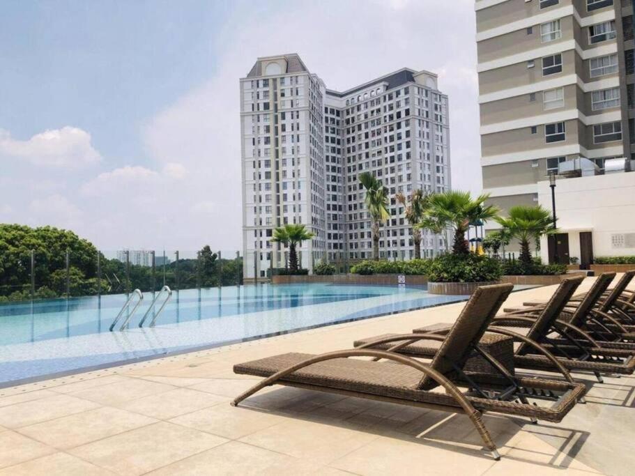 Apartment Ho Cao Cap Gan San Bay *